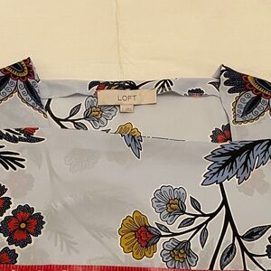 LOFT Floral Short Sleeve Square Neck Blouse Small EUC